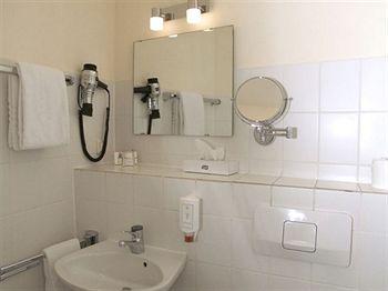Отель Lousberg 3*